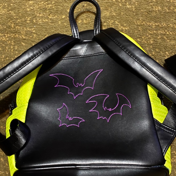 Loungefly Limited Edition Glow-in-dark Oogie Boogie Backpack - Picture 3 of 4